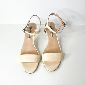 KARL LAGERFELD demas cream kitten sandal (Sz 7.5)